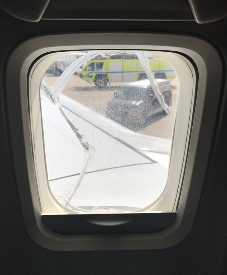 Image: The cracked window on the Southwest Airlines plane that was forced to make an emergency landing in Cleveland