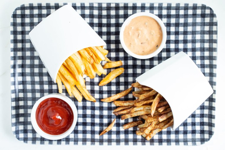 how does an air fryer work on french fries