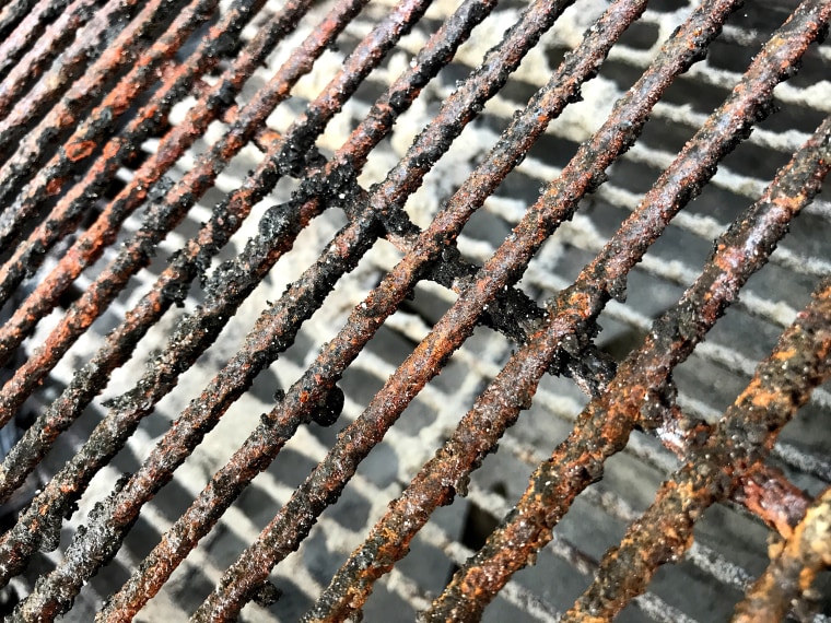 rust on grill grates 