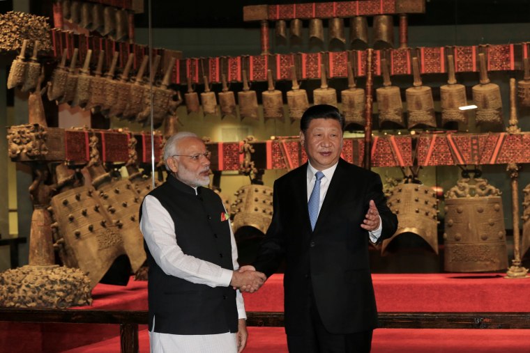 Image: Indian Prime Minister Narendra Modi and Chinese President Xi Jinping