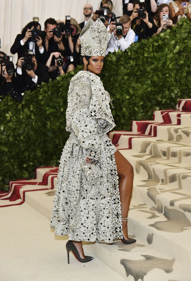 Met Gala 2018: See the best heavenly looks on the Catholic-themed red ...