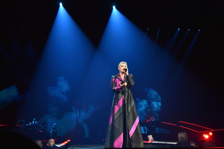 Pink "Beautiful Trauma" World Tour Opener - Phoenix