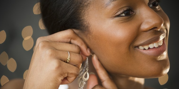 There are a number of ways to treat an earring hole infection. 