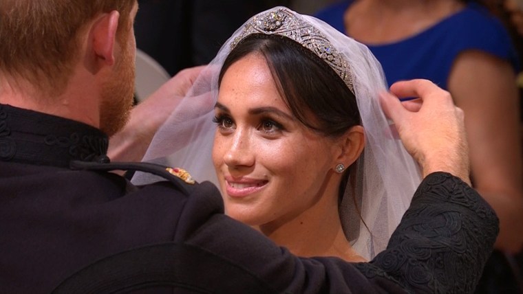 Meghan, Duchess of Susse, also wore a tiara from the queen's vault on her wedding day this year.