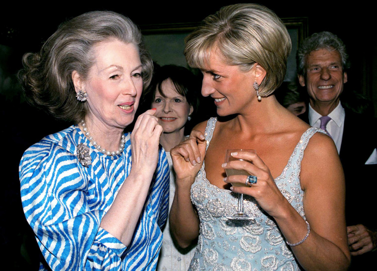 Princess diana's deals mother's engagement ring