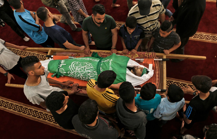 Image: Yazan al-Tubasi funeral