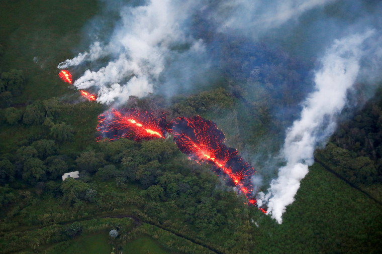 Image: Lava erupts from a fissure east of the Leilani Estates subdivision during ongoing eruptions of the Kilauea volcano