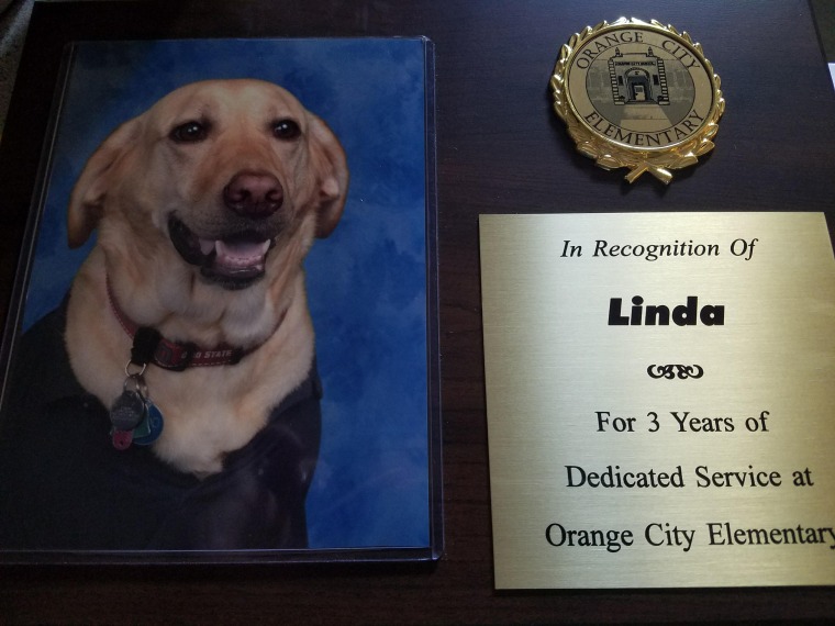linda the service dog plaque