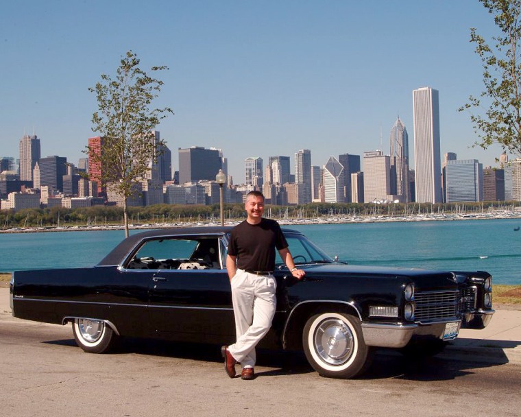 Image: Kelly Leggett on the Chicago lakefront.