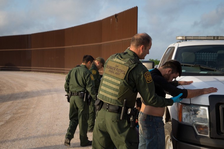 Image: Border Patrol arrests