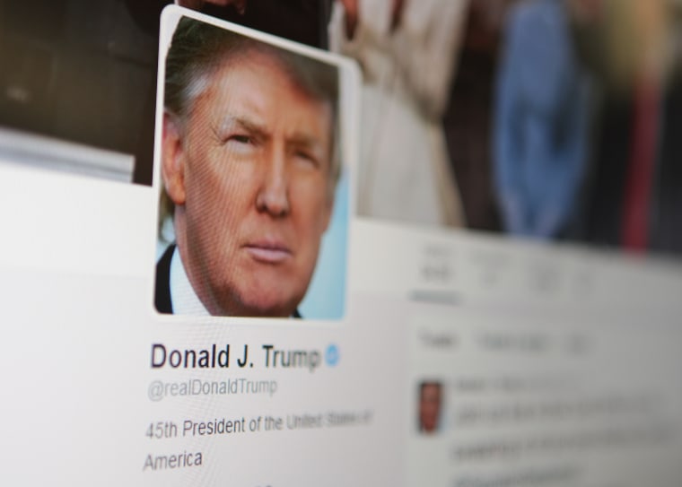 Twitter Employee Shuts Down Trumps Account On Last Day Of Work