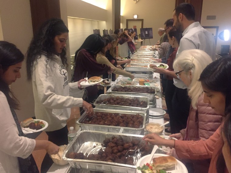 Image: Attendees at an iftar dinner at a Jewish congregation in New York