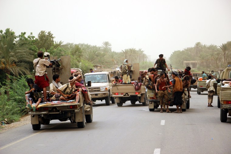 Image: Saudi-backed Yemeni forces