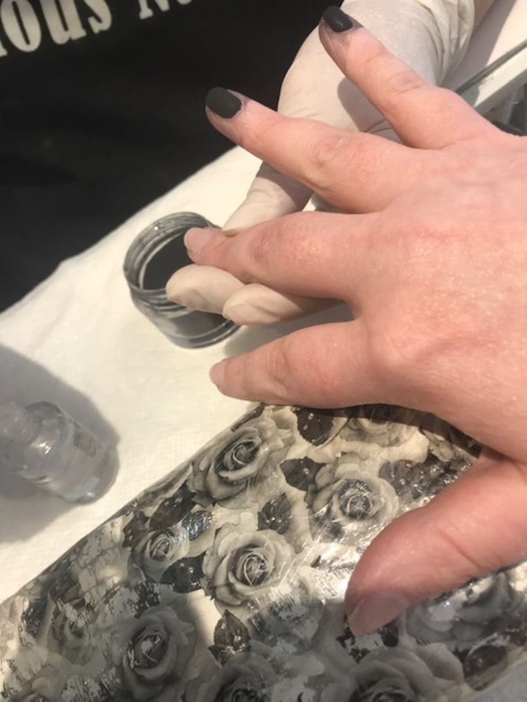 SNS dip powder nails | White shellac nails, Pale pink nails, Summer gel  nails
