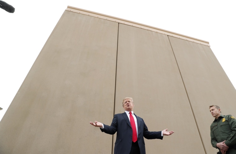 Image: Trump participates in tour of U.S.-Mexico border wall prototypes in San Diego, California