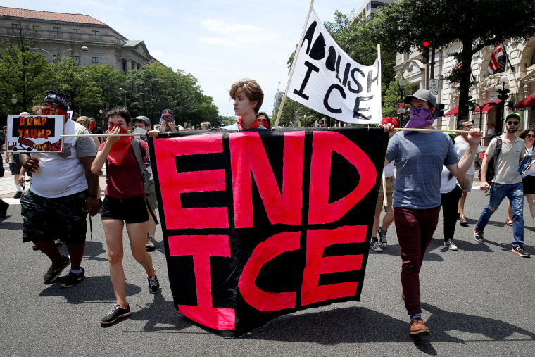 Image: Immigration activists rally to protest against the Trump Administration's immigration policy in Washington
