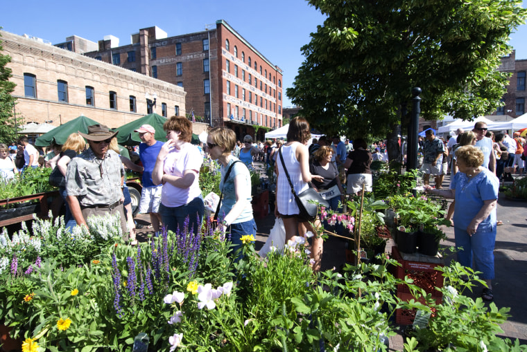 Old Market district, family travel guide, what to do in omaha, nebraska 