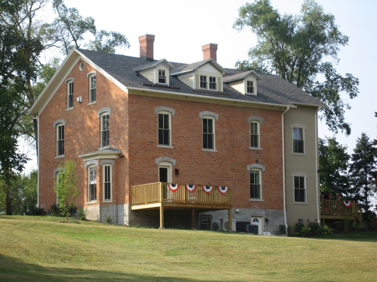 Duneswalk Inn: Chesterton, Indiana