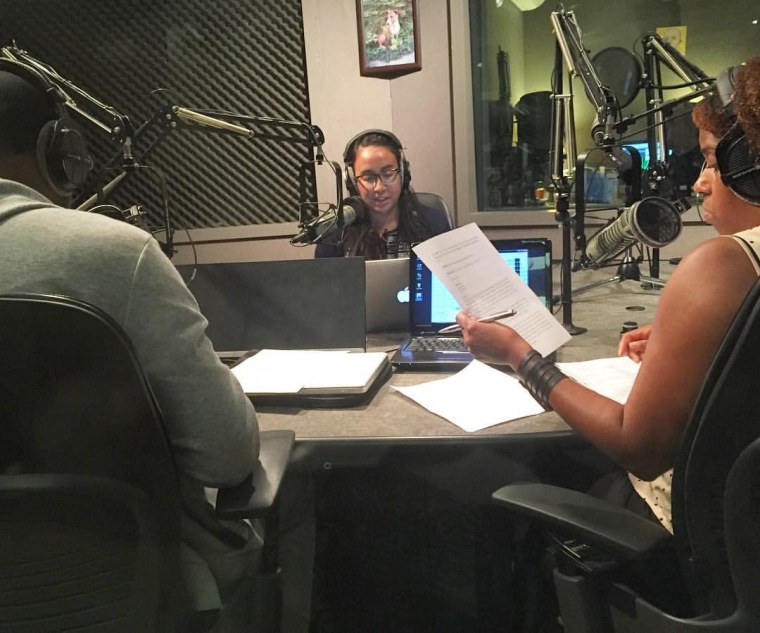 Angely Mercado (center) at the CUNY Graduate School of Journalism in 2017.