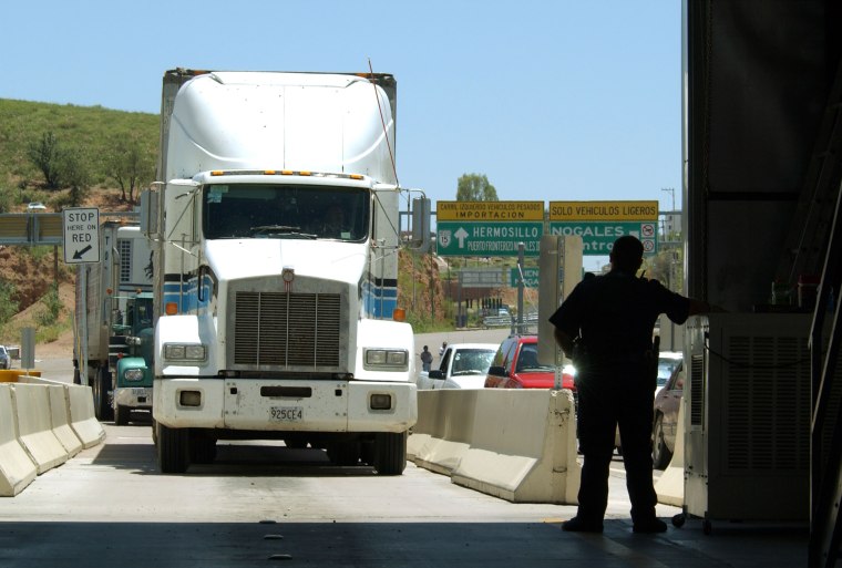 Image: US Senate Backs Tougher Regulations for Mexico Trucks
