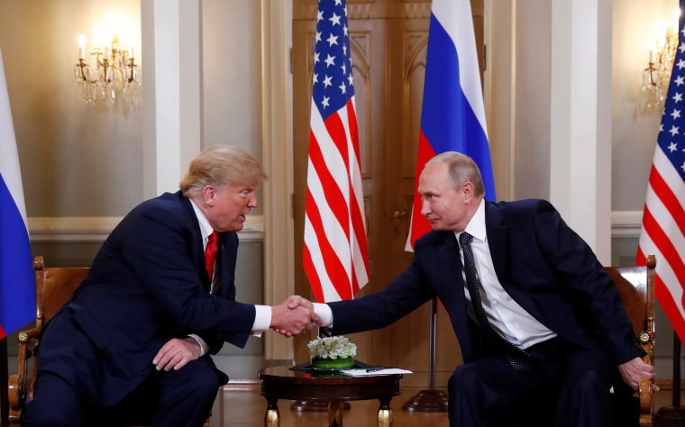 Image: Trump meets with Putin in Helsinki, Finland