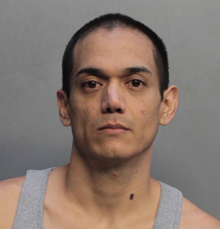 760px x 793px - Florida man allegedly posed as housewife, posted secret sex videos to gay  porn sites