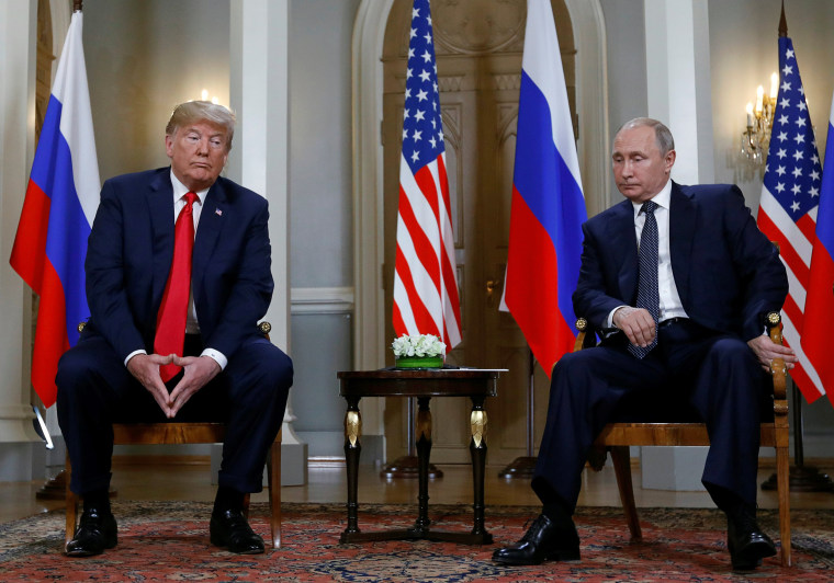 Image: Trump meets with Putin in Helsinki, Finland