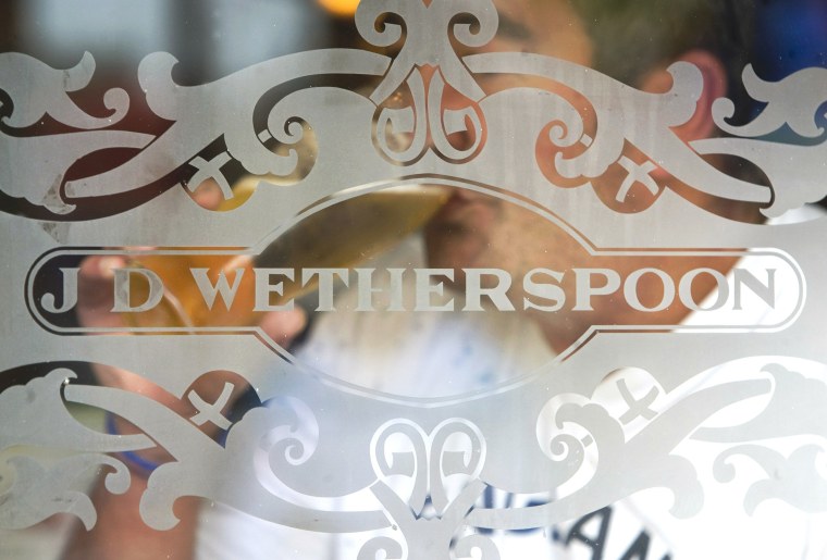 Image: The J.D. Wetherspoon logo