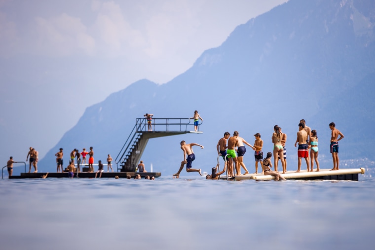 Image: Summer weather at Lake Geneva