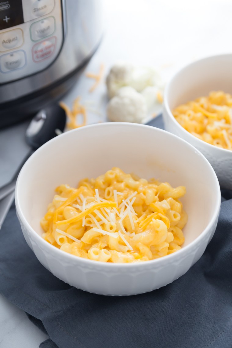 https://media-cldnry.s-nbcnews.com/image/upload/t_fit-760w,f_auto,q_auto:best/newscms/2018_30/2511566/mac-and-cheese-14.jpg