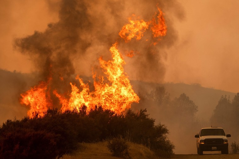 Image: US-ENVIRONMENT-FIRE