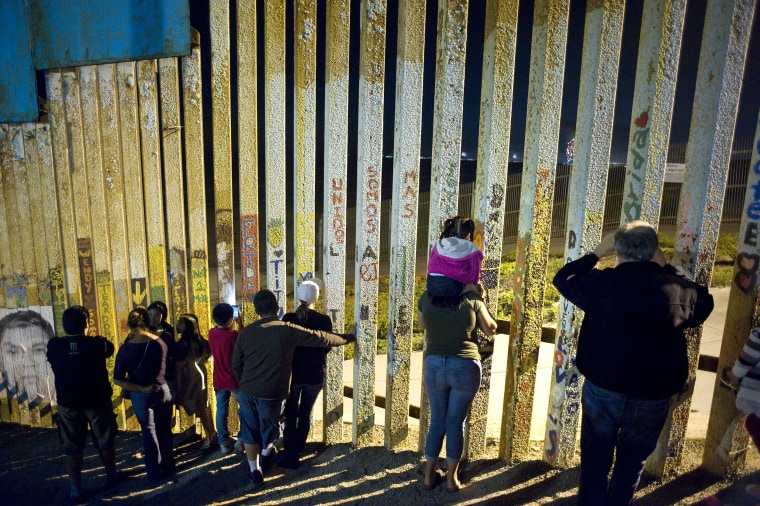 Image: 4th July Celebrations at the US-Mexico border