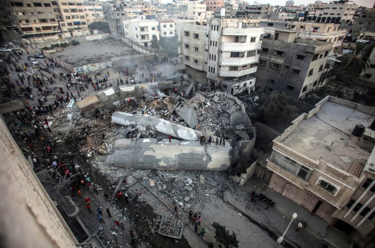 Image: Israeli airstrikes in Gaza