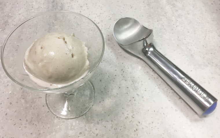  Zeroll Original Ice Cream Scoop with Unique Liquid