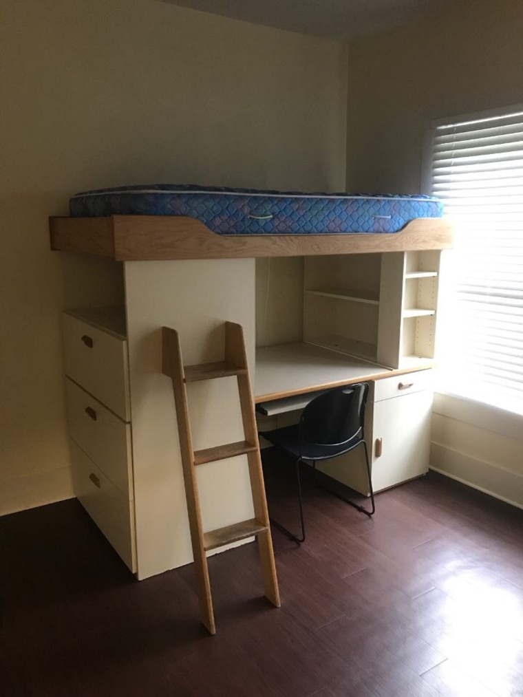 Dorm room before and after: See this space go from gloomy to glamorous