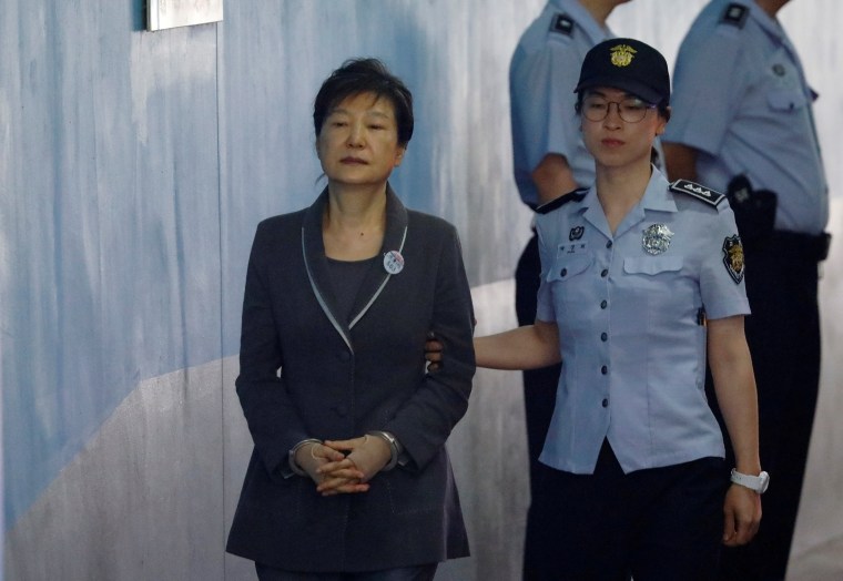 South Korean ousted leader Park Geun-hye arrives at a court in Seoul