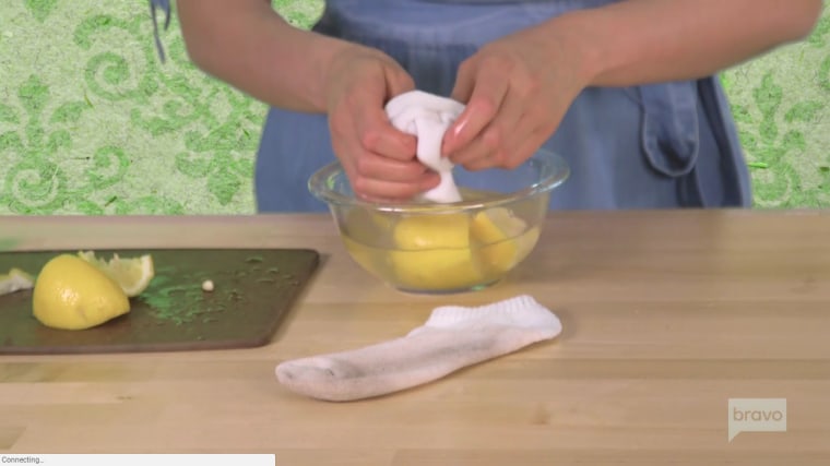 Lemon hacks whiten clothes