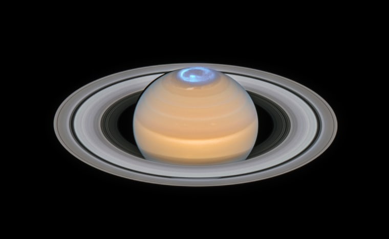 Image: Saturn aurora