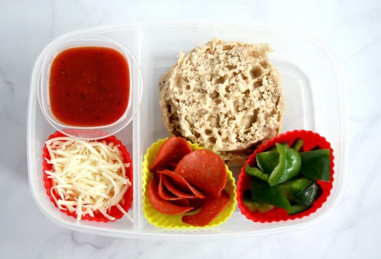 Healthier "Lunchable" Pizza Lunchbox