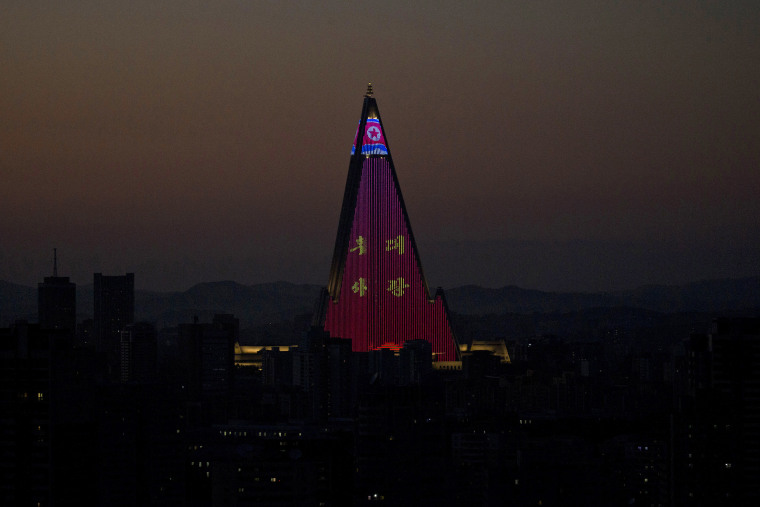 Image: The Ryugyong Hotel in Pyongyang, North Korea