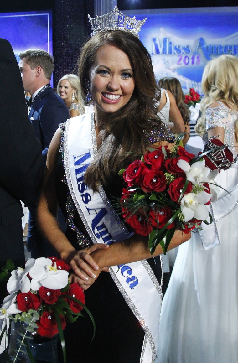 Image: Miss America 2018 Cara Mund