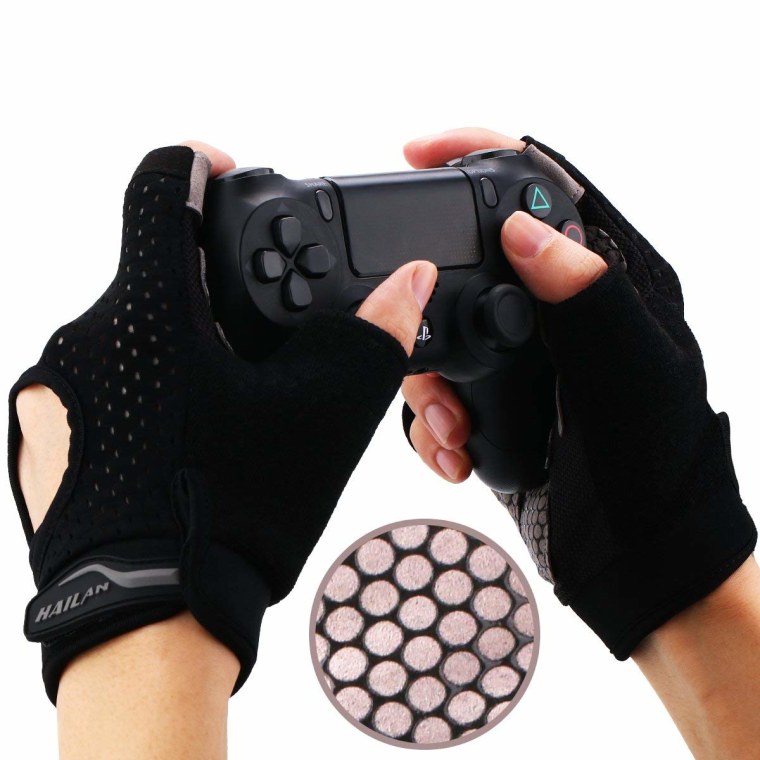 Best gaming gear: YoRHa gaming gloves