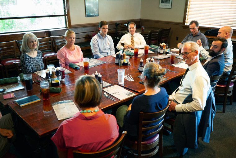 Bob Inglis has lunch with local conservatives and conservationists in Charleston, South Carolina to discuss why acting on climate change goes with conservative values.