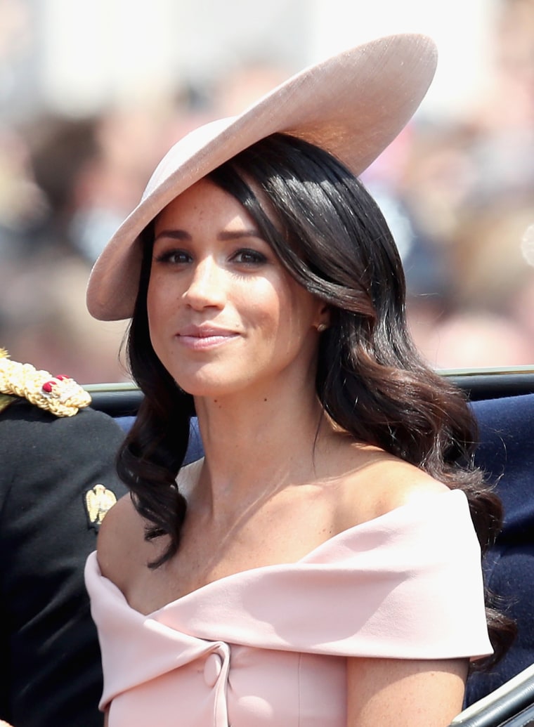 https://media-cldnry.s-nbcnews.com/image/upload/t_fit-760w,f_auto,q_auto:best/newscms/2018_39/1370316/meghan-markle-today-180924-02.jpg