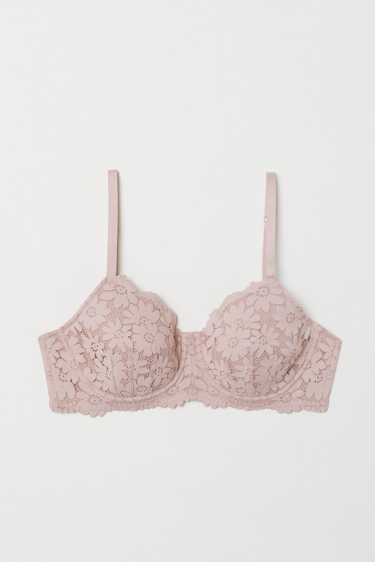 H&amp;M launches bra collection for breast cancer survivors