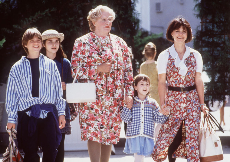 Lisa Jakub in Mrs. Doubtfire