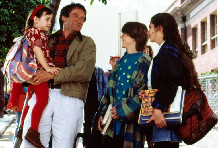 Lisa Jakub in Mrs. Doubtfire