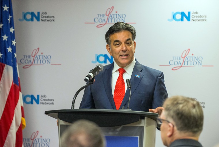 Hector Baretto at the Latino Coalition "Hispanic Heritage Month Power Gala Dinner and Awards Ceremony," in Washington in October 2018.