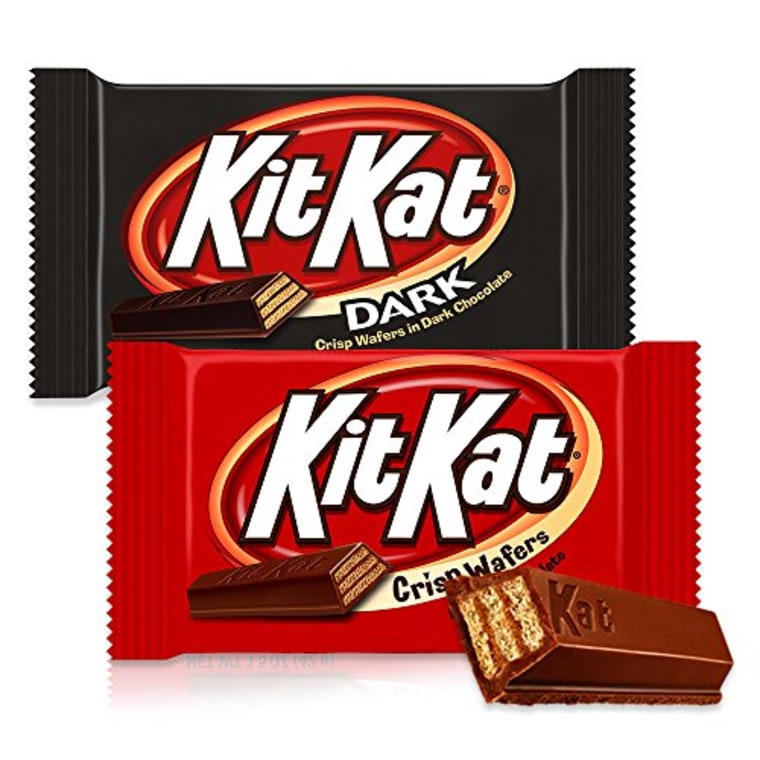 KIT KAT Chocolate Candy Bars, Halloween Candy, Variety Box (Milk, Dark) 18 Count (Amazon)