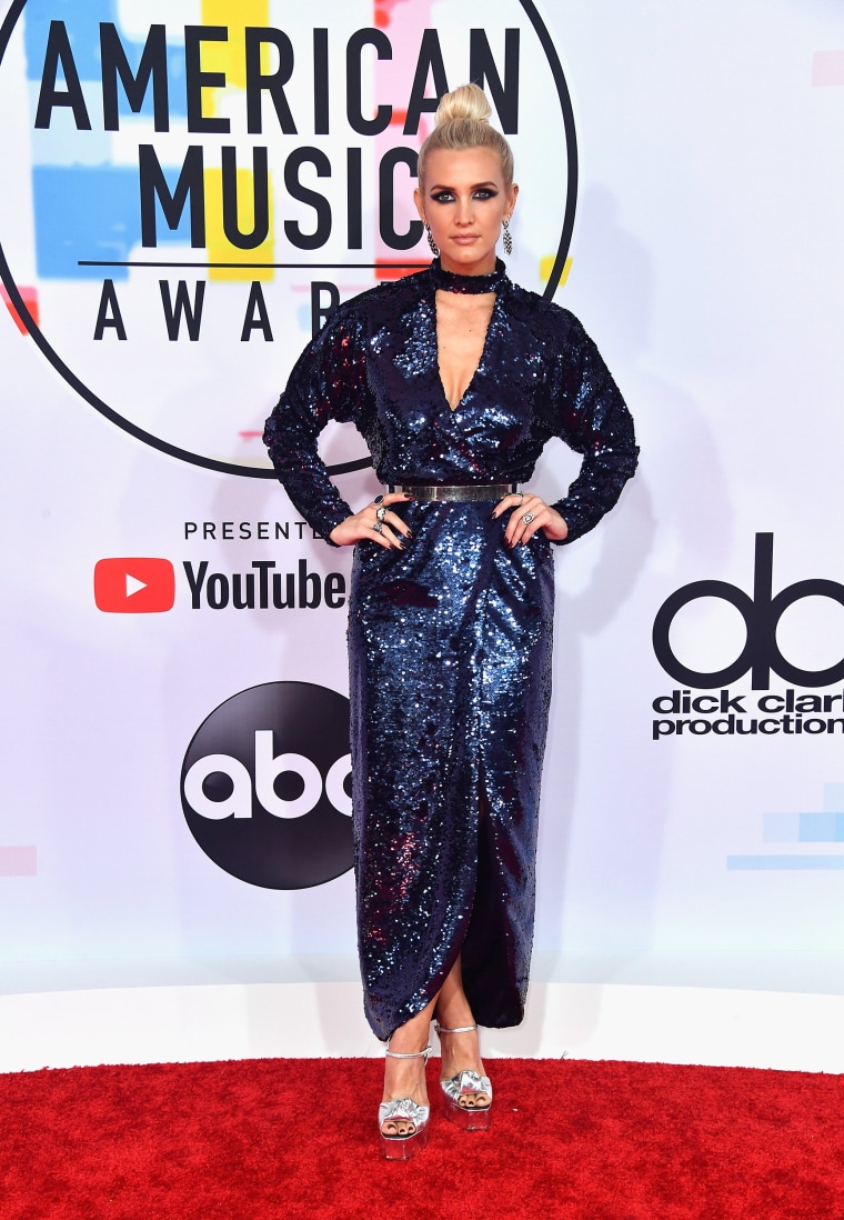 Ashlee Simpson 2018 American Music Awards